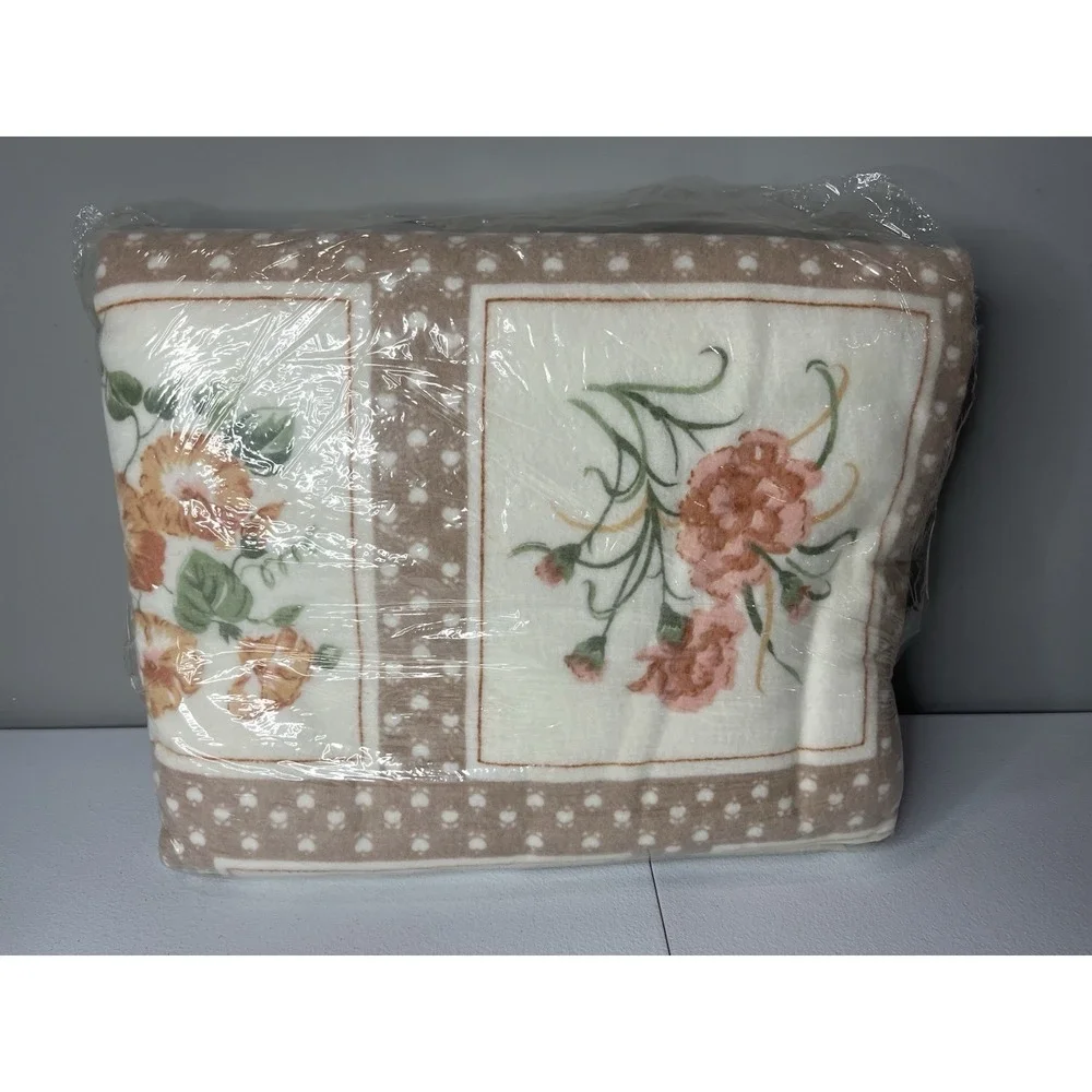 Vtg Beacon Prairie Song Blanket‎ Floral 72